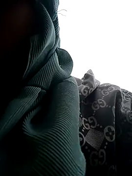 muamua99 online show from March 23, 6:02 am