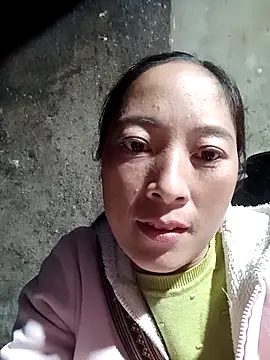 muamua99 online show from February 1, 8:45 am