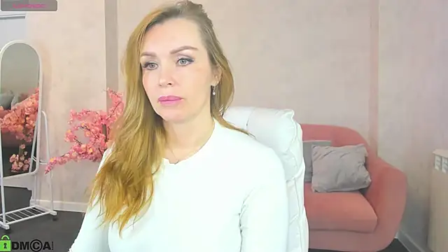 Marie Hayes online show from May 12, 1:13 am
