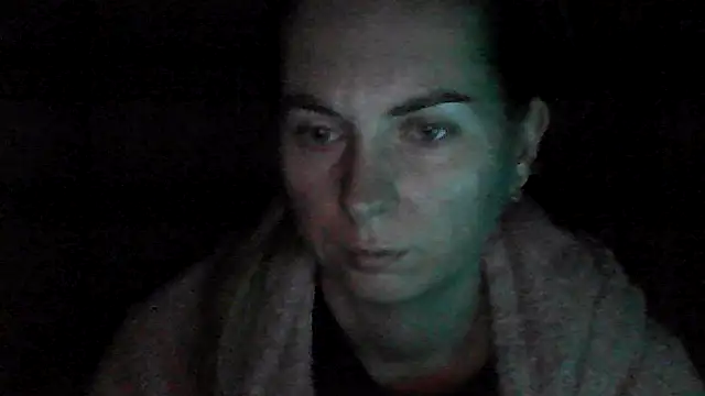 VikiLove765 online show from January 8, 11:55 pm