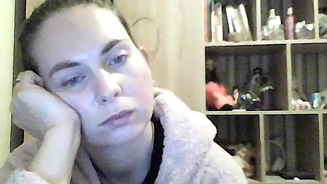 VikiLove765 online show from January 7, 11:43 pm