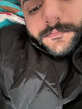 Snapshot of hairyboypenis chatting on February 6, 6:20 am hairyboypenis online show from February 6, 6:20 am