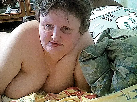 nataly4560 online show from April 14, 4:45 pm