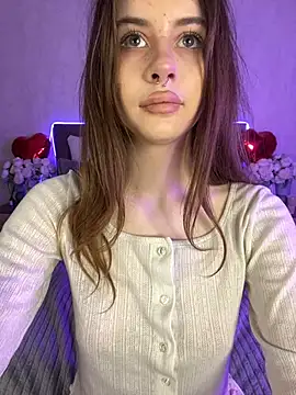 BabyLexi  online show from February 15, 9:41 am