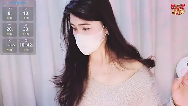 1-Emma-1 online show from March 31, 10:45 pm