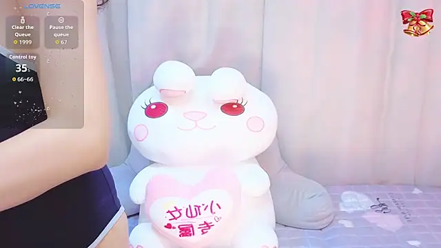 1-Emma-1 online show from March 29, 11:17 pm