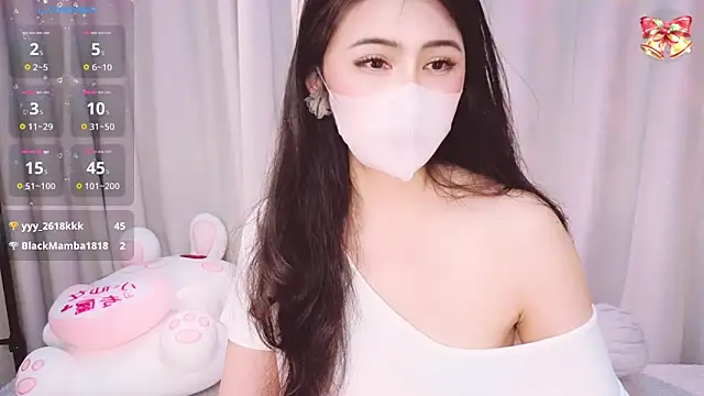 1-Emma-1 online show from February 28, 12:27 pm