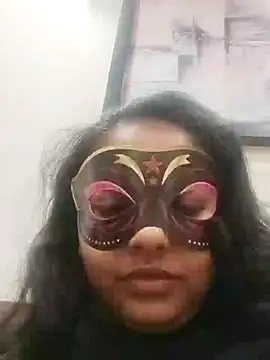 Snapshot of larayush chatting on January 7, 1:49 pm larayush online show from January 7, 1:49 pm