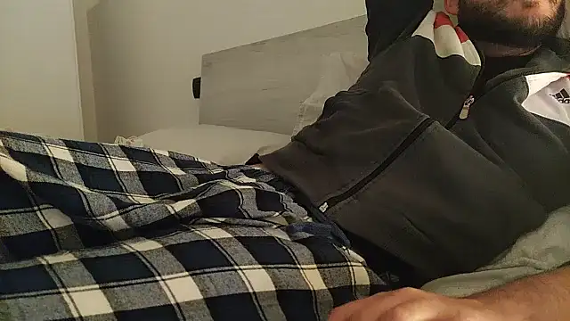 Reb born89 online show from February 13, 3:56 pm