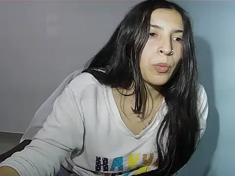 Emily Gree online show from April 8, 12:56 am