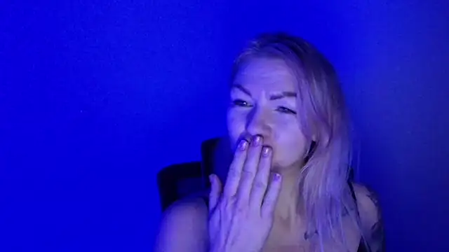 Madonna Fire online show from January 16, 12:31 pm