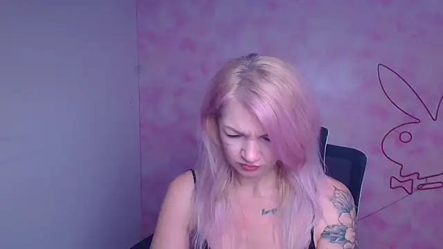 Madonna Fire online show from January 12, 12:34 pm