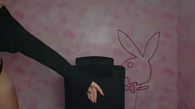 Madonna Fire online show from March 22, 6:59 am