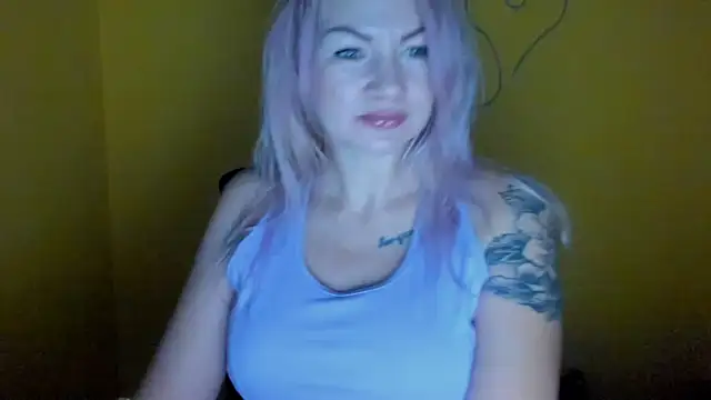 Madonna Fire online show from January 14, 12:31 pm