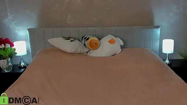 TessaDavidson online show from February 24, 4:13 am