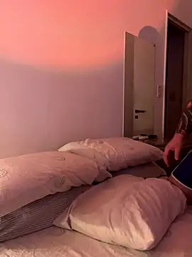 Chubandchaser online show from January 9, 1:45 am