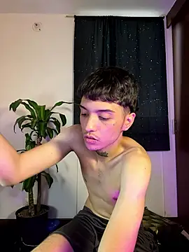 Snapshot of Lettojay66 chatting on January 5, 9:07 pm Lettojay66 online show from January 5, 9:07 pm