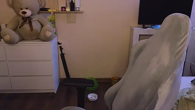 Ol1via online show from March 26, 3:05 am