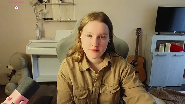 Ol1via online show from May 14, 2:52 am
