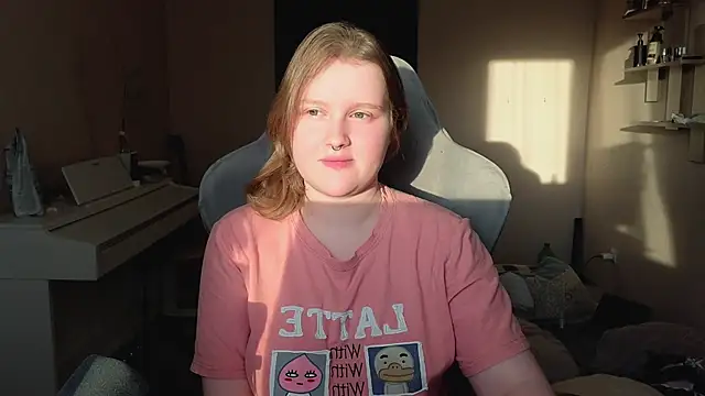 Ol1via online show from May 23, 3:22 pm