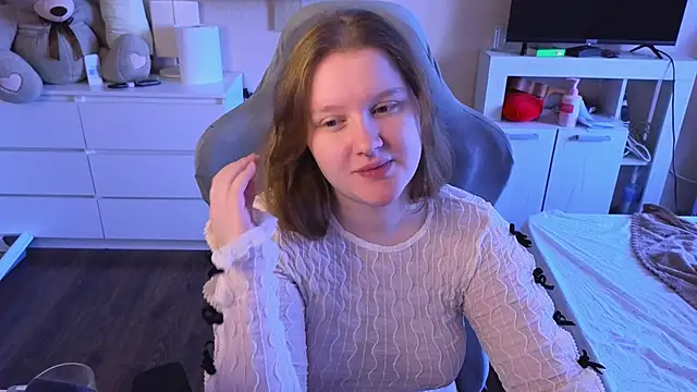 Ol1via online show from April 14, 4:39 am