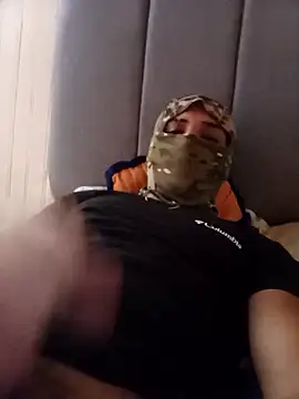 tonypresido7 online show from January 10, 9:10 pm