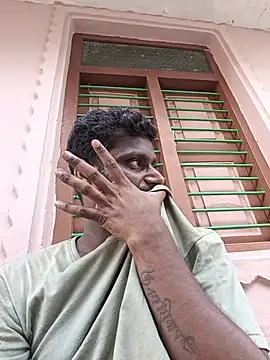 Snapshot of TELUGUABAI172736 chatting on June 7, 10:53 am TELUGUABAI172736 online show from June 7, 10:53 am