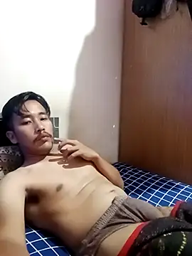 Snapshot of Reynalx chatting on January 15, 12:08 pm Reynalx online show from January 15, 12:08 pm