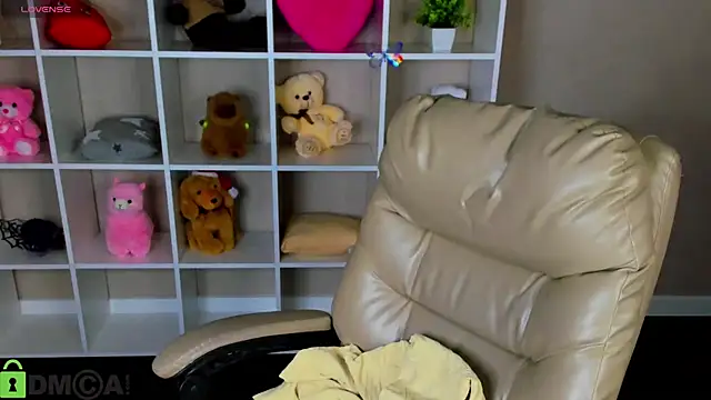 Sindy Ortega online show from February 11, 12:54 am