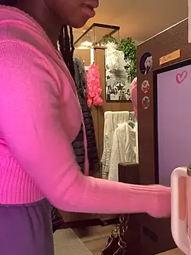 CookiesNcreaming online show from February 11, 10:42 pm