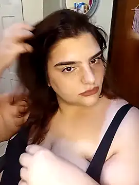 Snapshot of baddiebbw chatting on February 5, 12:06 am baddiebbw online show from February 5, 12:06 am