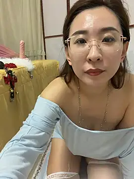 Jingjingxiang-520 online show from February 1, 11:52 am
