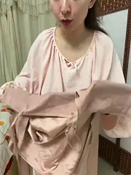 Jingjingxiang-520 online show from February 6, 2:02 pm