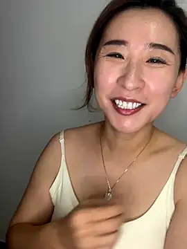 Snapshot of Jingjingxiang-520 chatting on January 9, 1:34 am Jingjingxiang-520 online show from January 9, 1:34 am