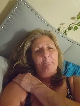 HotAzMilf online show from April 13, 4:49 am