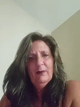 Snapshot of HotAzMilf chatting on May 2, 11:37 am HotAzMilf online show from May 2, 11:37 am