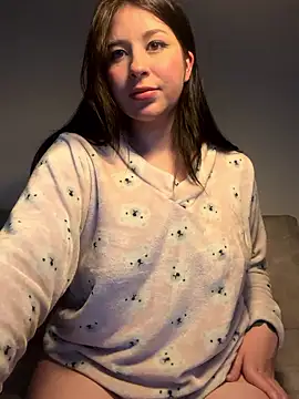 evelynrosess1 online show from January 7, 3:55 am