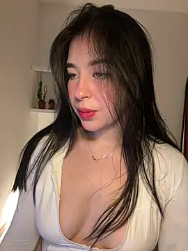 evelynrosess1 online show from June 3, 12:55 am