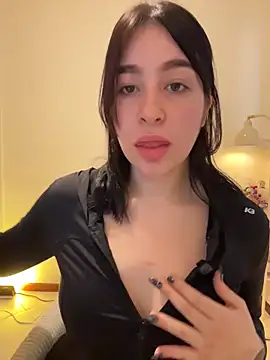 Snapshot of evelynrosess1 chatting on July 12, 10:21 pm evelynrosess1 online show from July 12, 10:21 pm