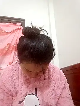 kira0021 online show from January 13, 12:58 am