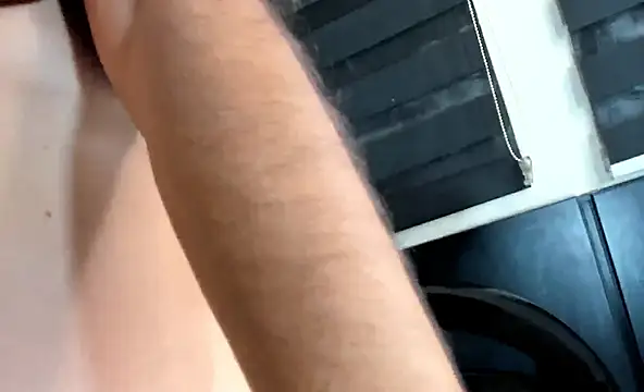 vanesadimaria online show from March 14, 12:43 am