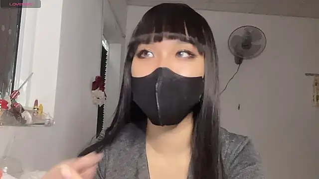 Tieu-May online show from March 1, 8:03 am