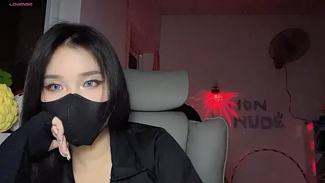 Tieu-May online show from June 12, 9:01 pm