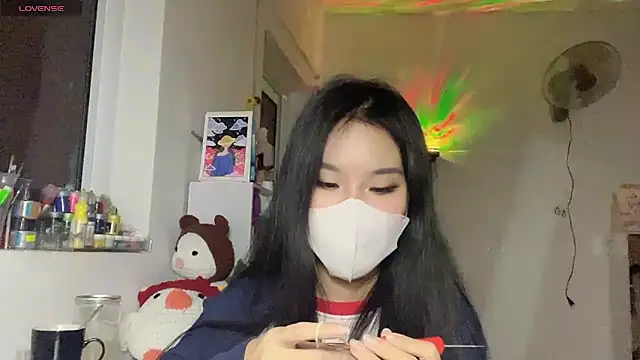 Tieu-May online show from April 26, 8:50 pm