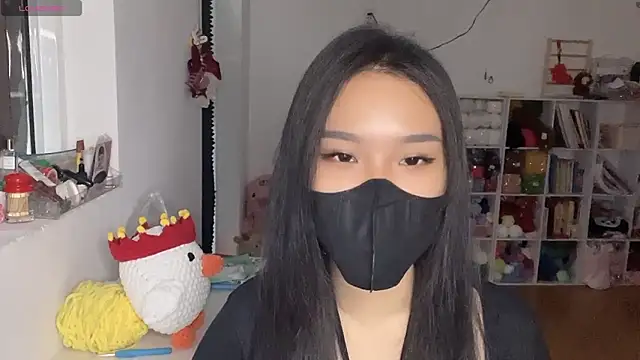 Tieu-May online show from March 5, 8:11 am