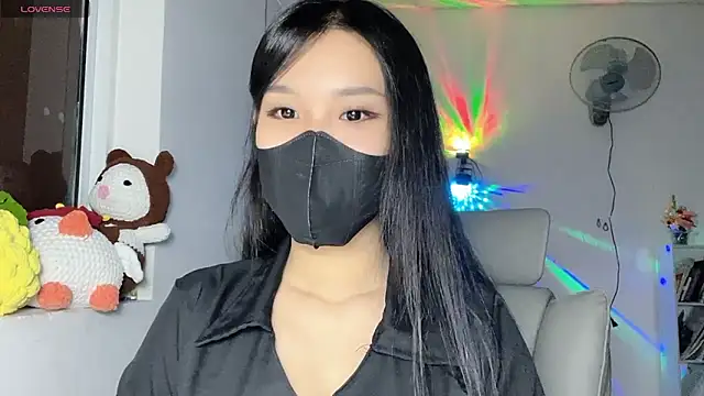 Tieu-May online show from June 2, 7:52 am