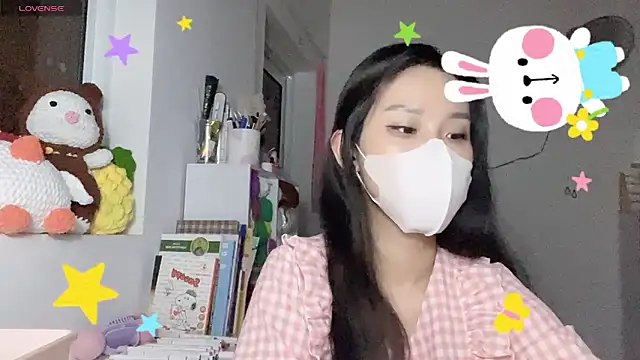 Tieu-May online show from April 14, 8:47 pm