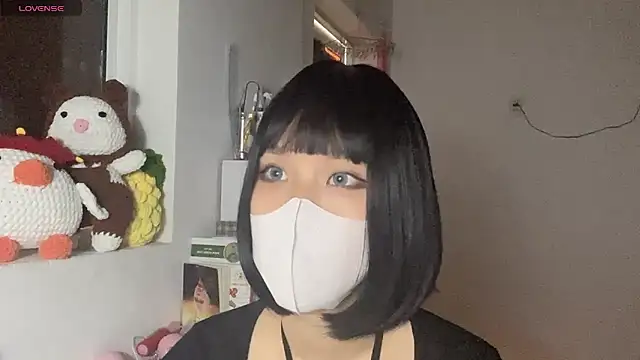 Tieu-May online show from April 11, 7:45 am