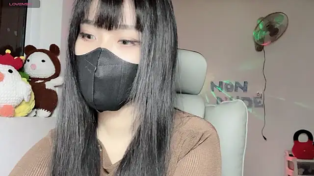 Tieu-May online show from June 29, 8:10 am