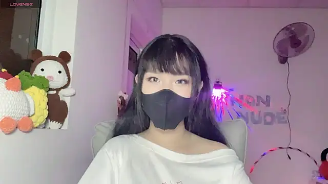 Tieu-May online show from July 5, 9:43 pm